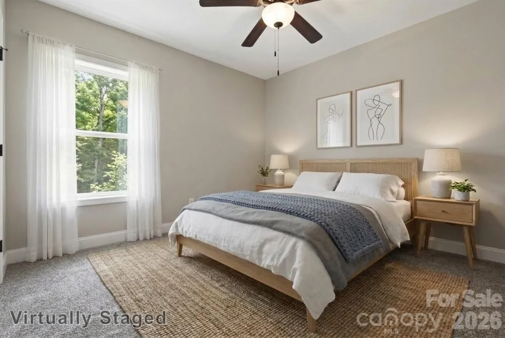 72 Summer Shade Court Hendersonville, NC 28792