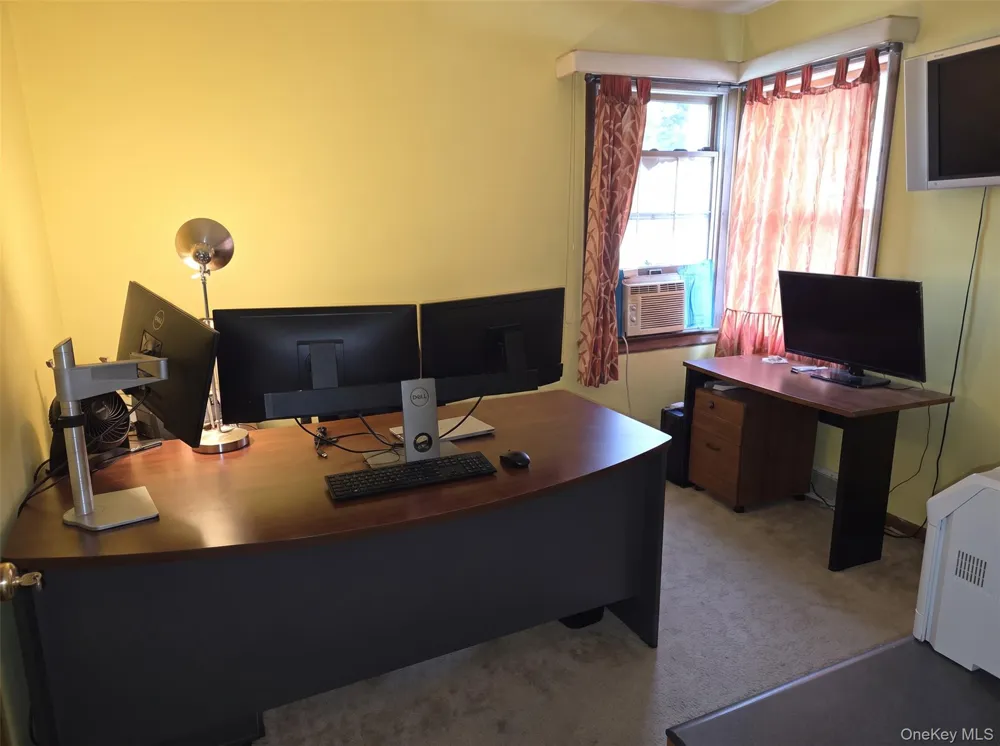 147 Miller Road Hicksville, NY 11801