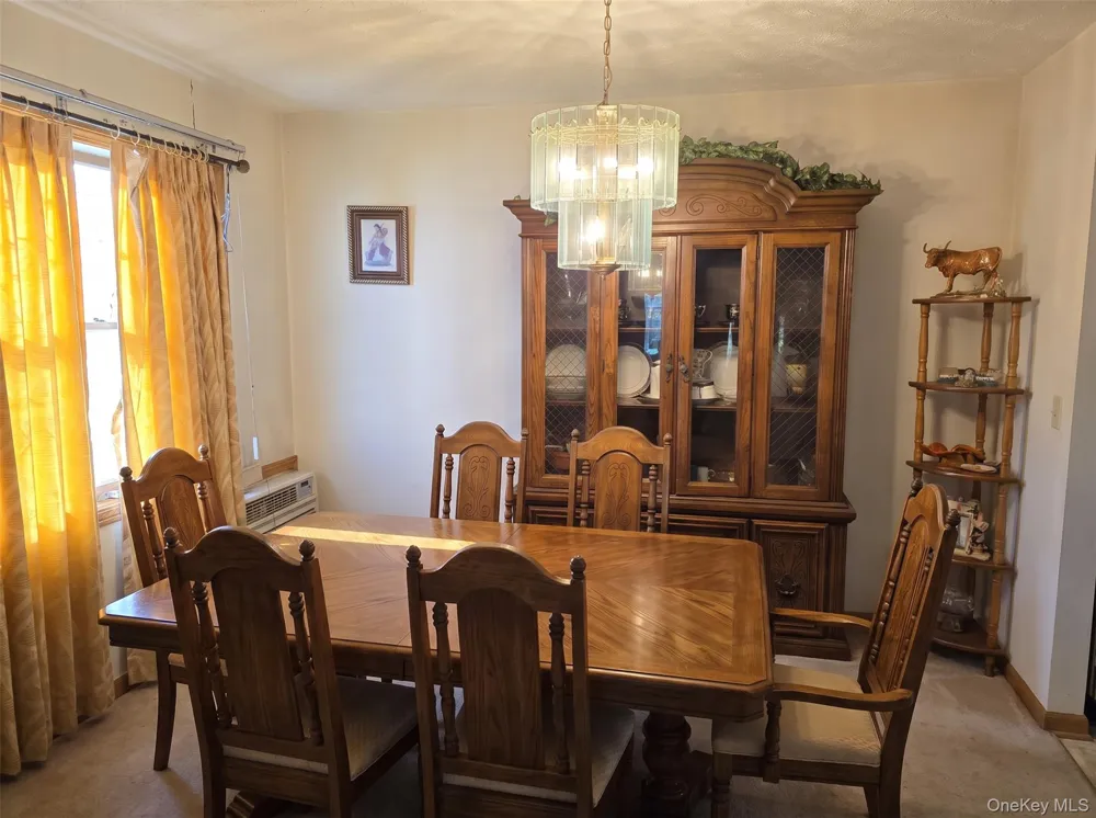 147 Miller Road Hicksville, NY 11801