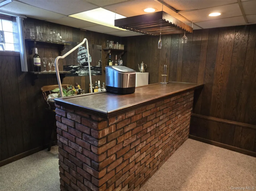 147 Miller Road Hicksville, NY 11801