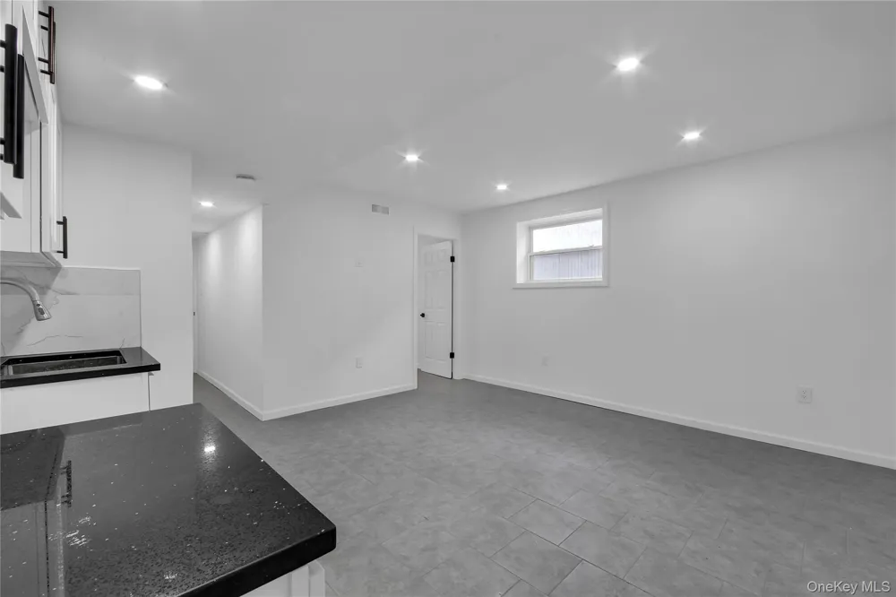931 E 232nd Street Bronx, NY 10466