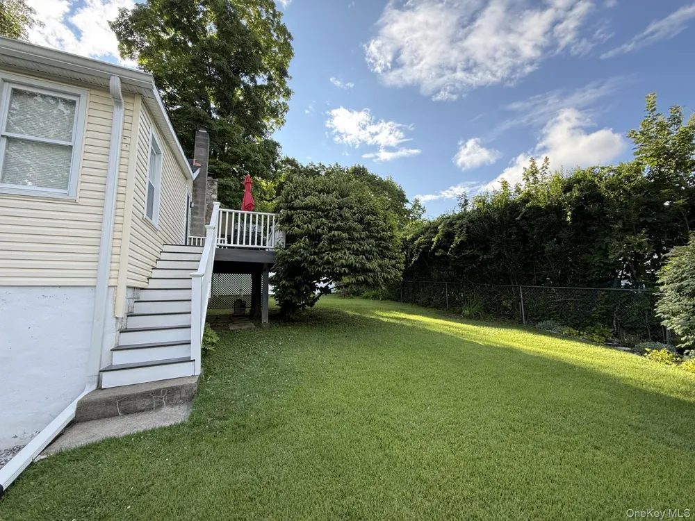 78 Argyle Street Lake Peekskill, NY 10537
