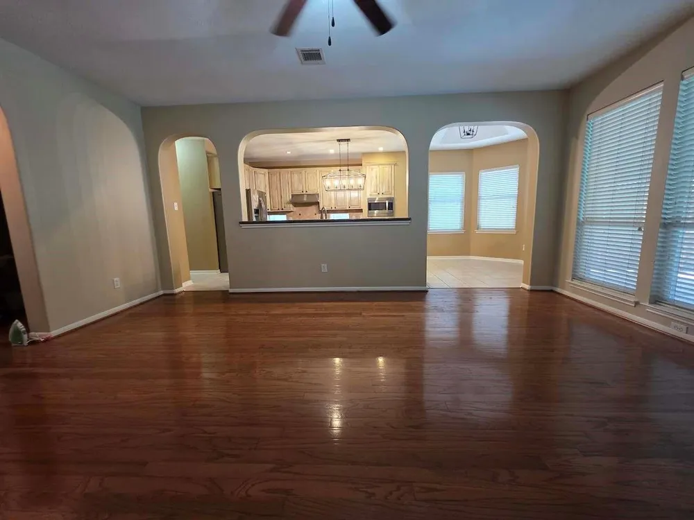 120 Emerald Cloud Lane League City, TX 77573