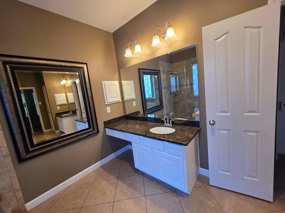 120 Emerald Cloud Lane League City, TX 77573