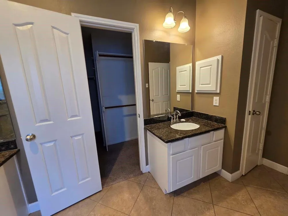 120 Emerald Cloud Lane League City, TX 77573