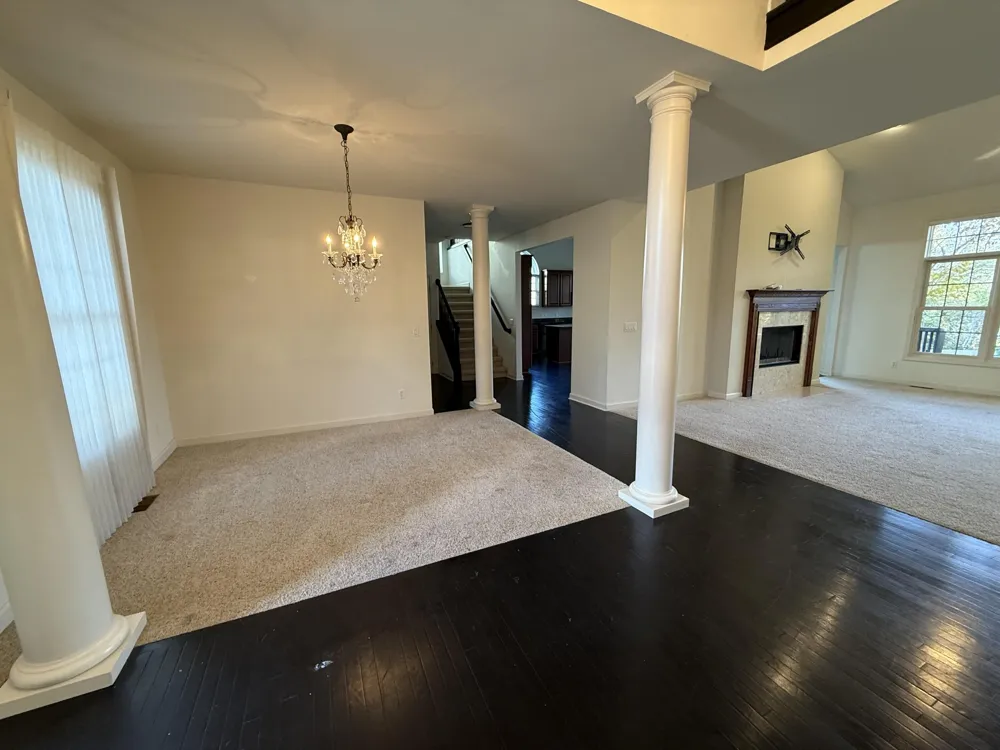18145 Shoreline Court Northville, MI 48168