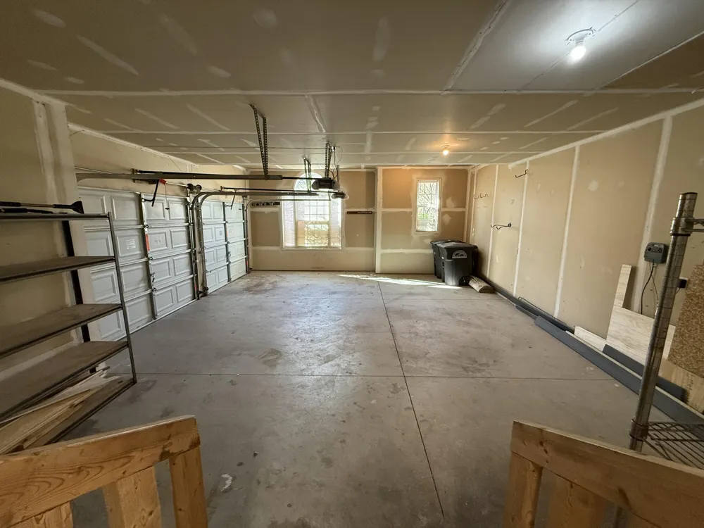 18145 Shoreline Court Northville, MI 48168