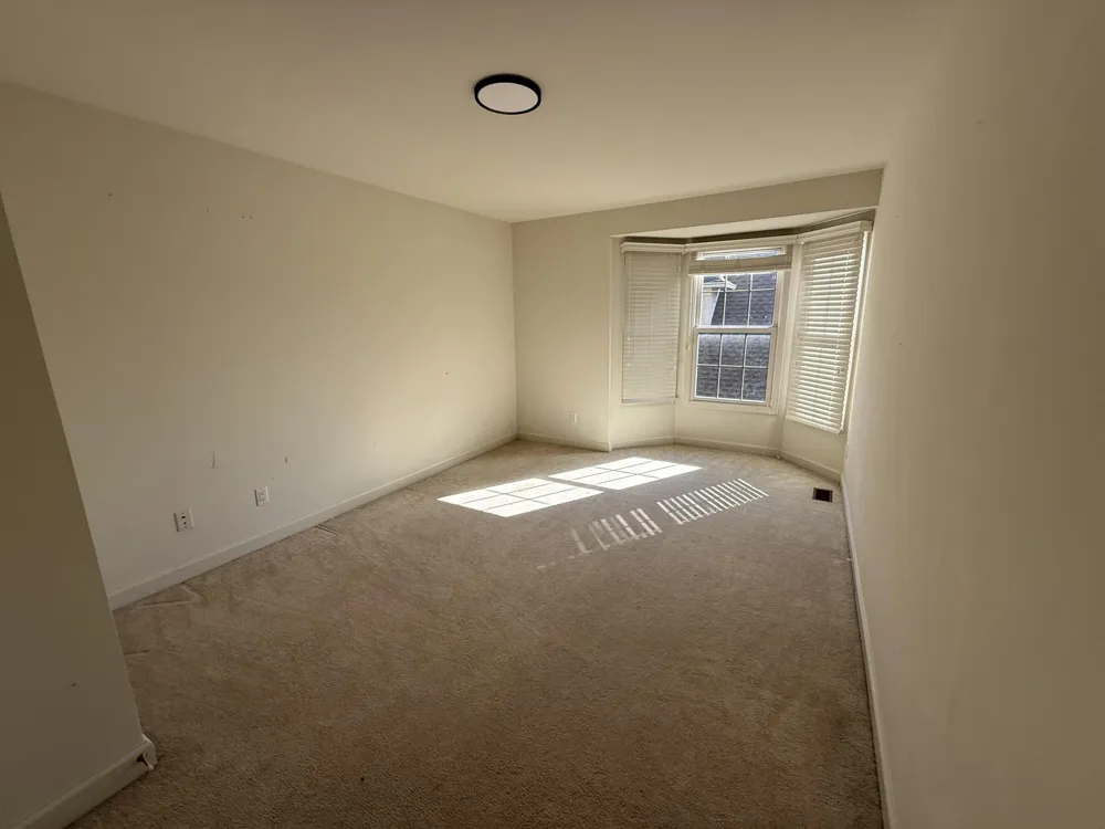 18145 Shoreline Court Northville, MI 48168