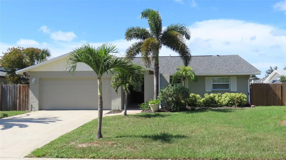 2376 MILLWOOD LANE Clearwater, FL 33763