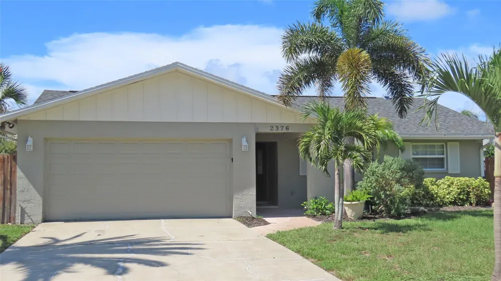 2376 MILLWOOD LANE Clearwater, FL 33763