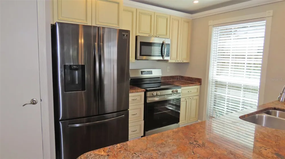 2376 MILLWOOD LANE Clearwater, FL 33763