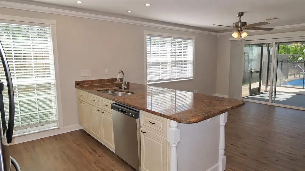 2376 MILLWOOD LANE Clearwater, FL 33763