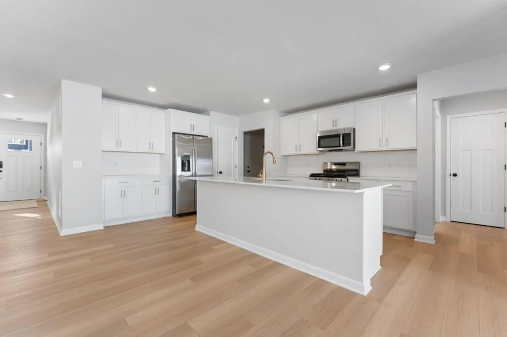 4338 Meadowview Drive Waconia, MN 55387