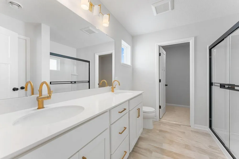 4338 Meadowview Drive Waconia, MN 55387