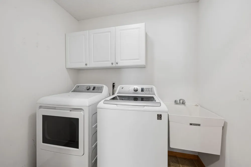 12554 Thrush Street NW Coon Rapids, MN 55448