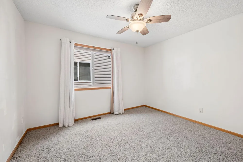 12554 Thrush Street NW Coon Rapids, MN 55448