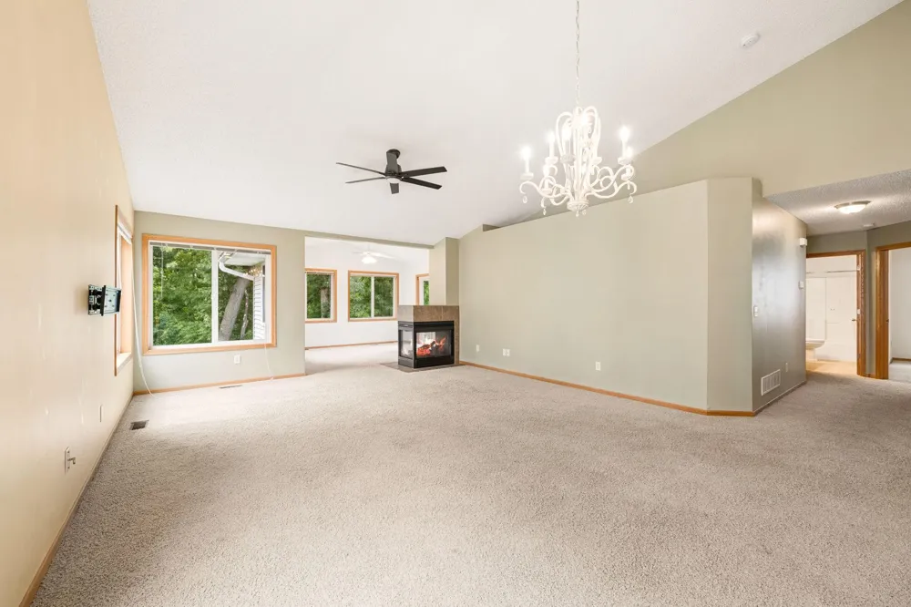 12554 Thrush Street NW Coon Rapids, MN 55448