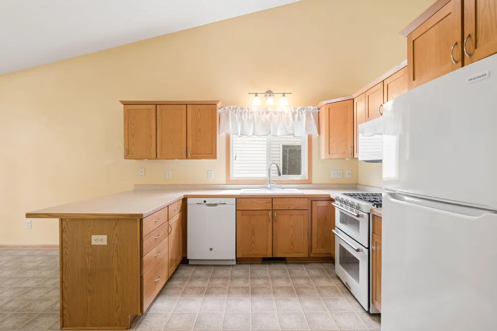 12554 Thrush Street NW Coon Rapids, MN 55448