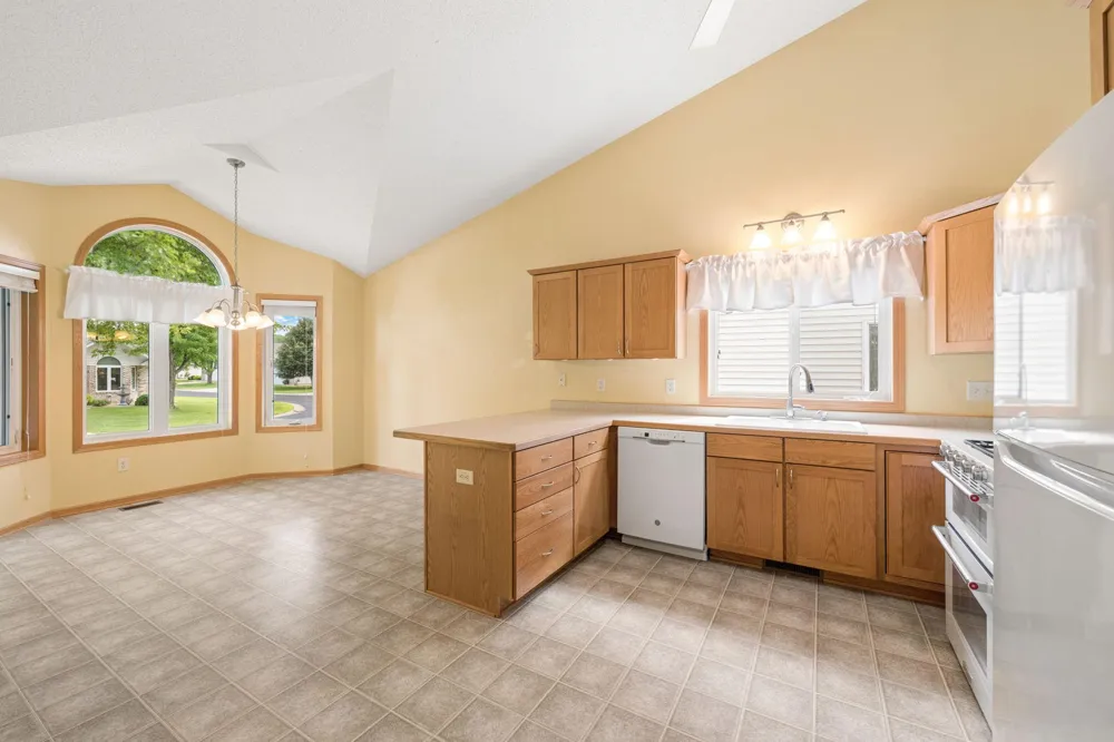 12554 Thrush Street NW Coon Rapids, MN 55448