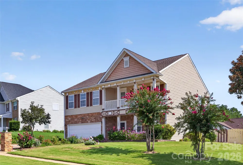 1607 Hoosac Drive Waxhaw, NC 28173