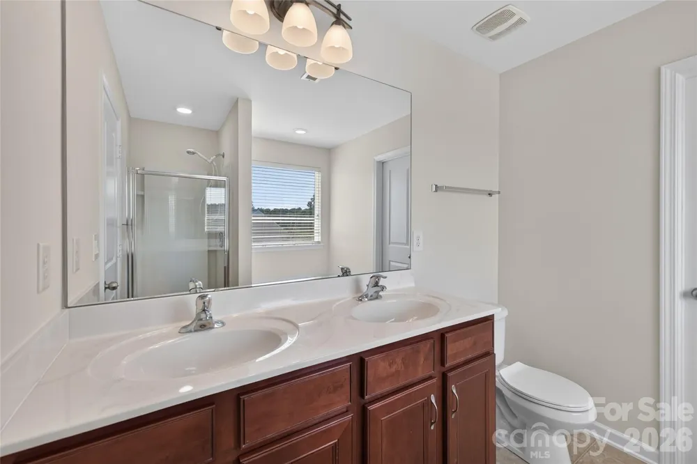 1607 Hoosac Drive Waxhaw, NC 28173