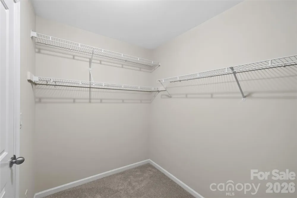 1607 Hoosac Drive Waxhaw, NC 28173
