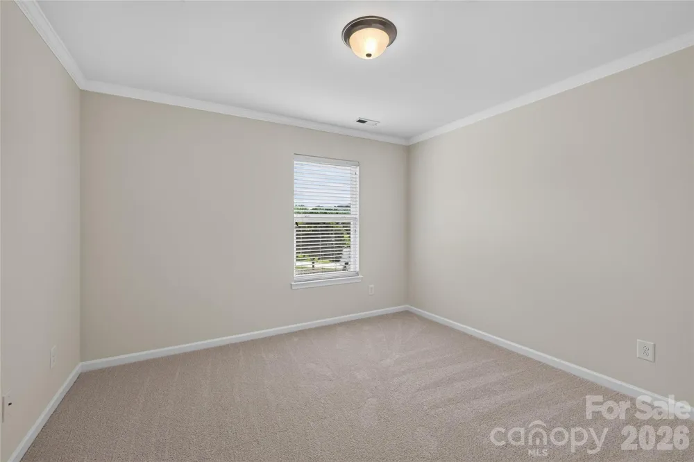 1607 Hoosac Drive Waxhaw, NC 28173