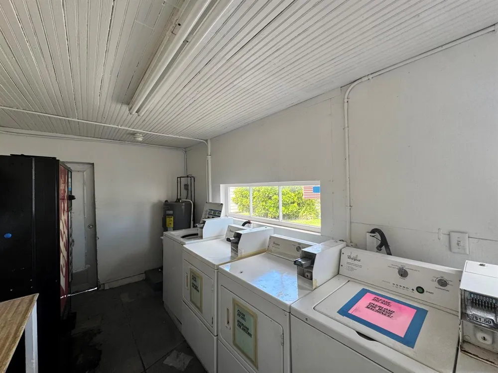 200 Park Avenue #5 Lake Park, FL 33403