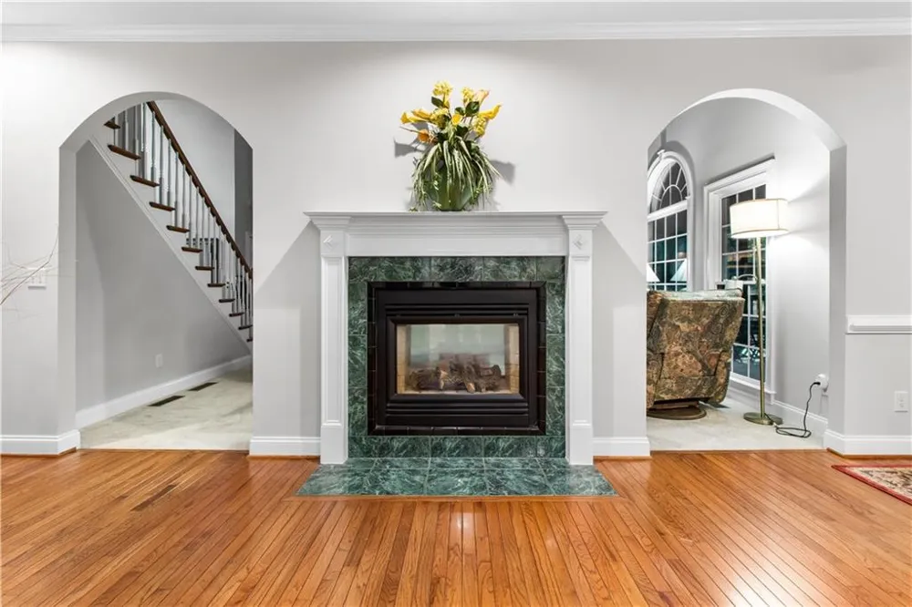 4926 Red Cliff Court Powder Springs, GA 30127
