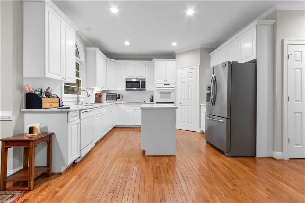 4926 Red Cliff Court Powder Springs, GA 30127