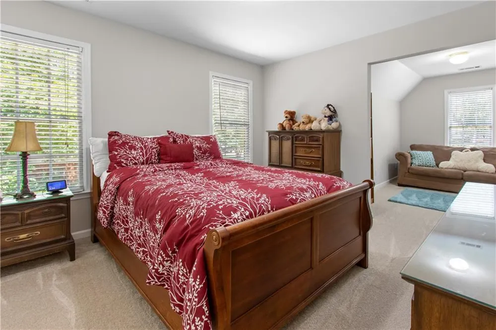4926 Red Cliff Court Powder Springs, GA 30127