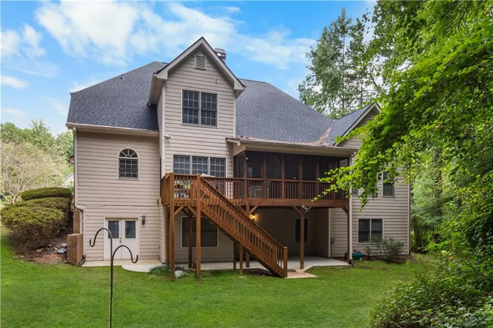 4926 Red Cliff Court Powder Springs, GA 30127