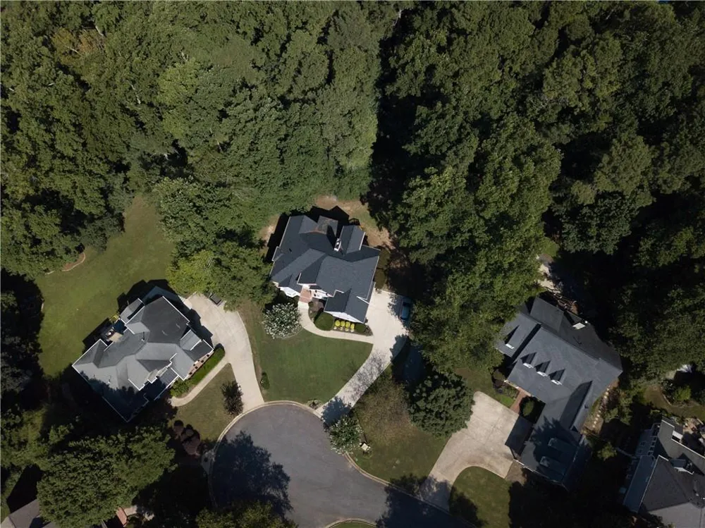 4926 Red Cliff Court Powder Springs, GA 30127