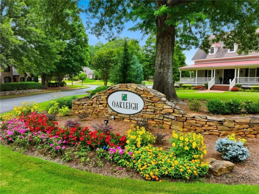 4926 Red Cliff Court Powder Springs, GA 30127