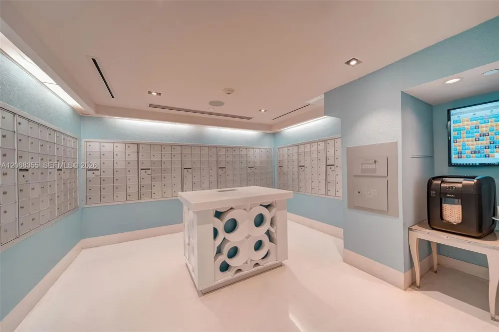 650 West Ave #2307 Miami Beach, FL 33139
