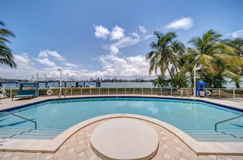 650 West Ave #2307 Miami Beach, FL 33139