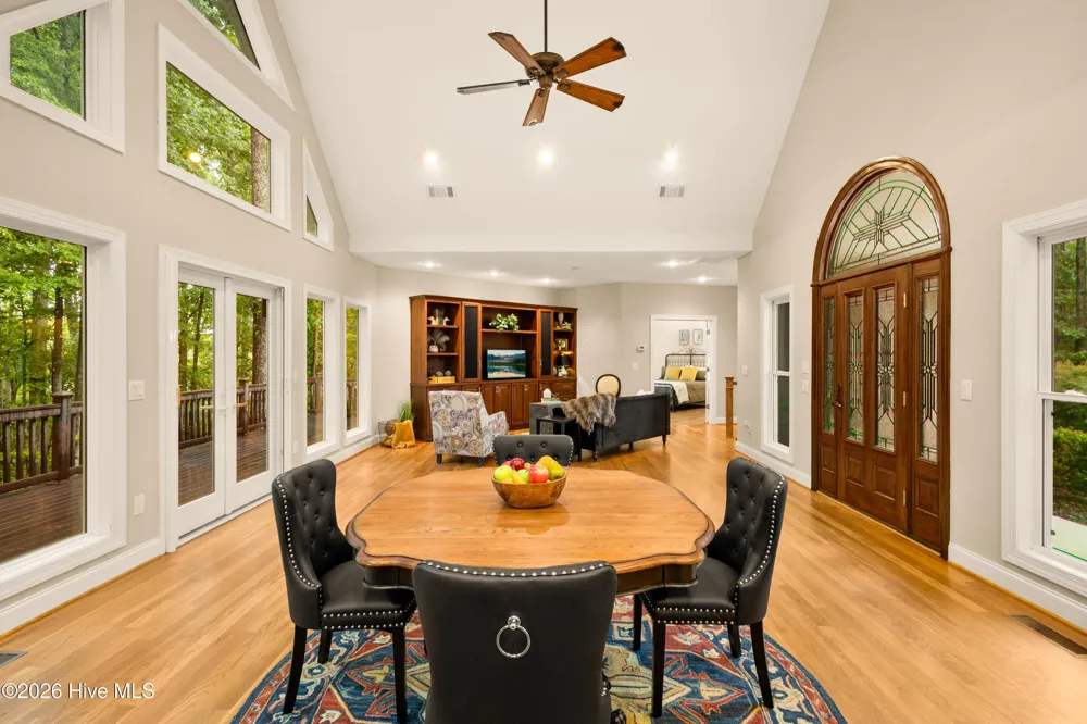 214 Holly Lane Mccormick, SC 29835