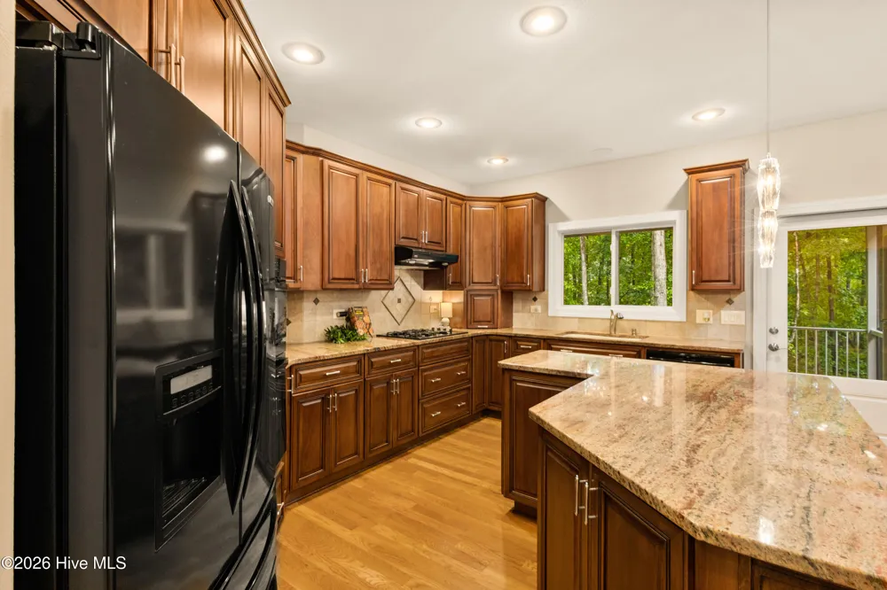 214 Holly Lane Mccormick, SC 29835