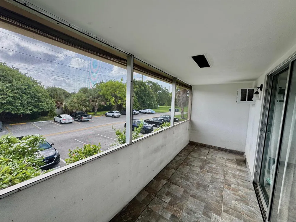 67 Upminster C Deerfield Beach, FL 33442
