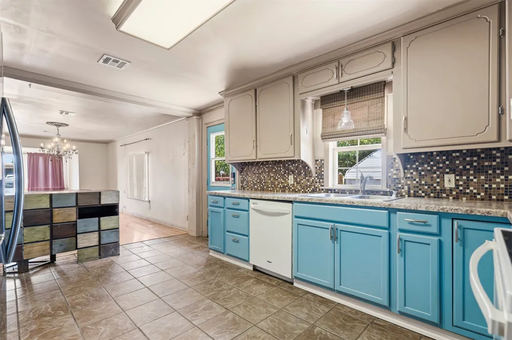 900 Lincoln Street Healdton, OK 73438
