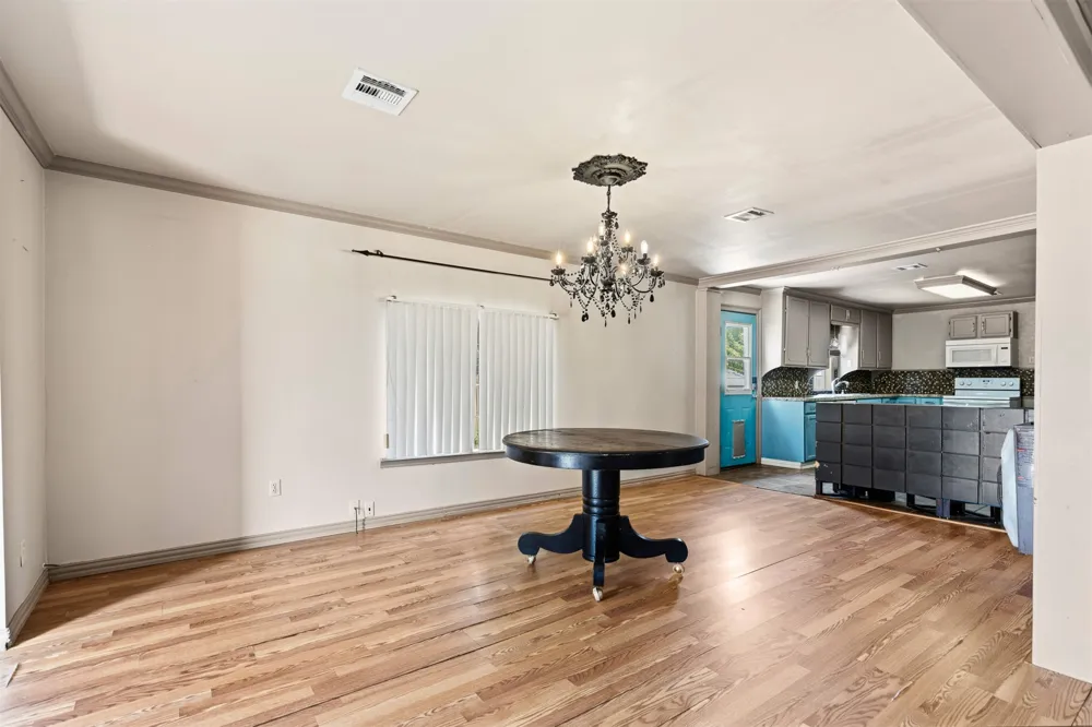 900 Lincoln Street Healdton, OK 73438
