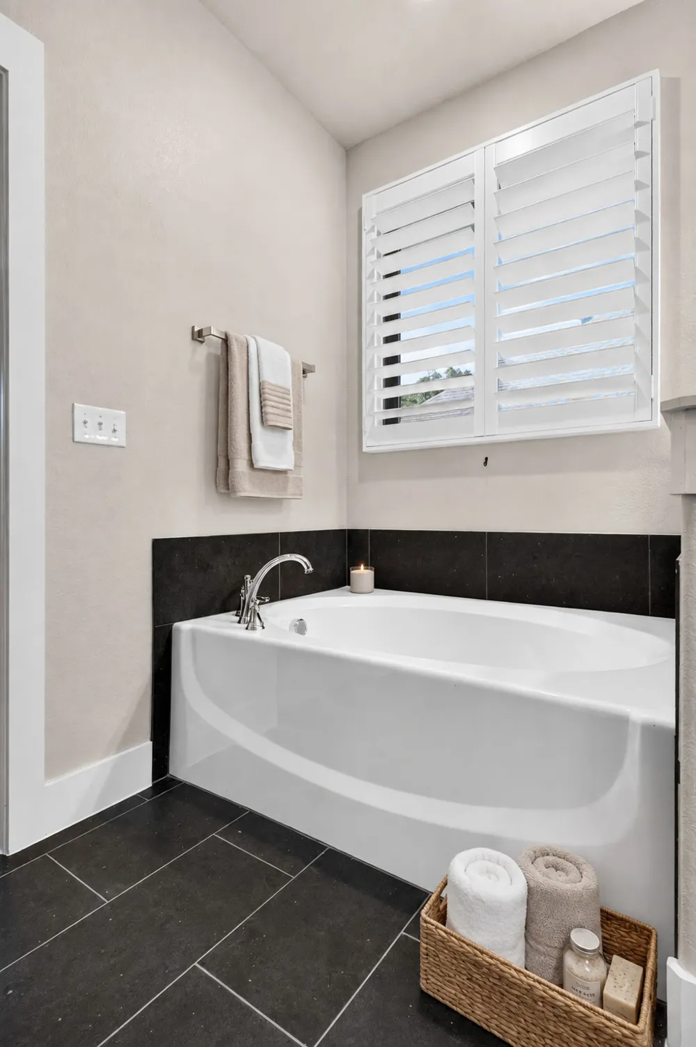 98 Rancho Sol Durant, OK 74701