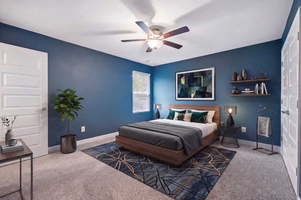 1042 Emery Bay Cir Hendersonville, TN 37075