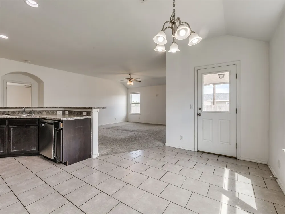 12809 E 67th Street Owasso, OK 74055
