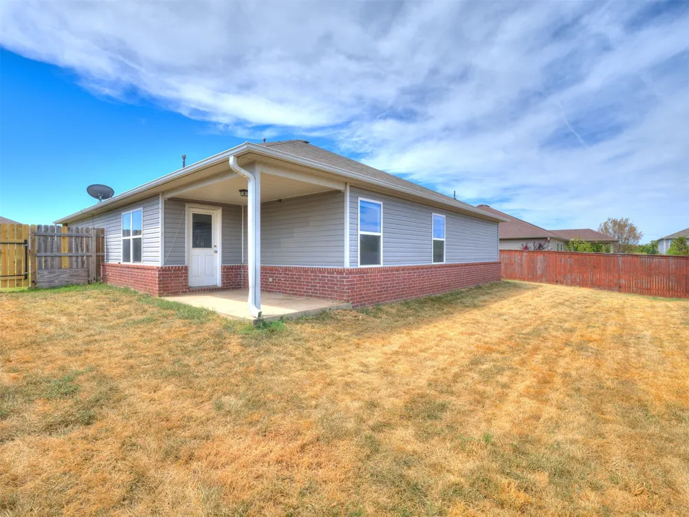 12809 E 67th Street Owasso, OK 74055