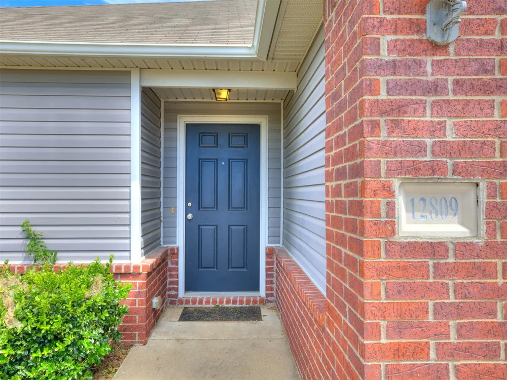 12809 E 67th Street Owasso, OK 74055