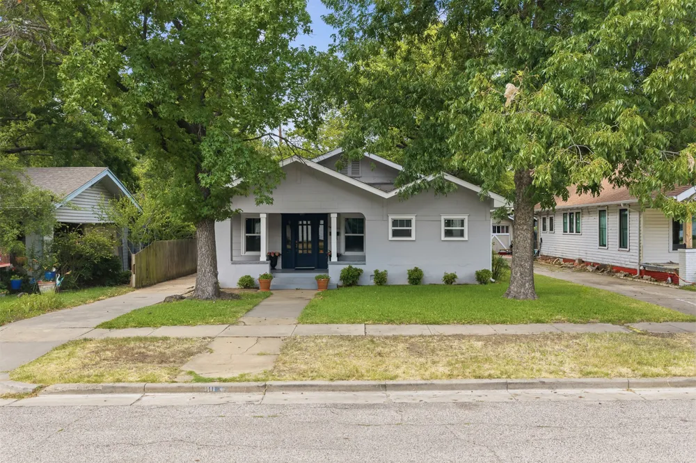 811 3rd SW Ardmore, OK 73401