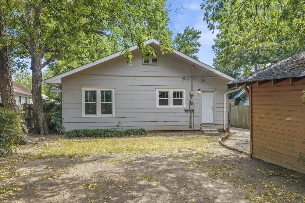 811 3rd SW Ardmore, OK 73401