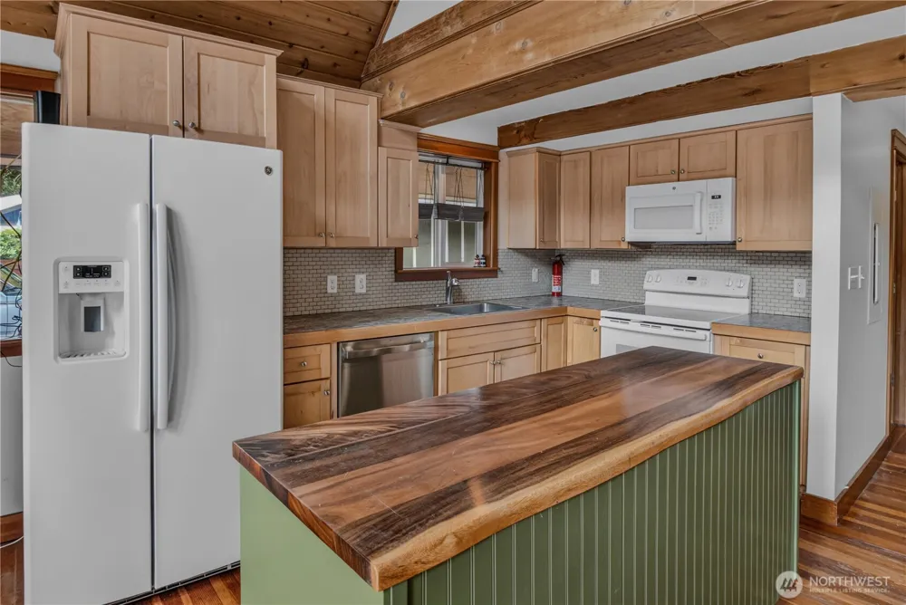 21428 Birch Place Ocean Park, WA 98640