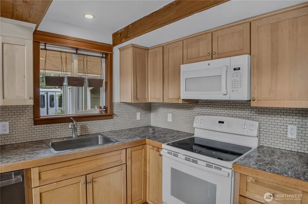 21428 Birch Place Ocean Park, WA 98640